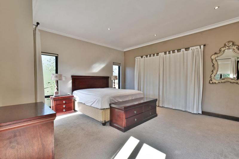 4 Bedroom Property for Sale in Northcliff Gauteng