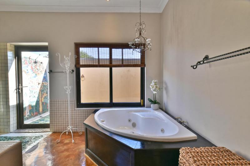 4 Bedroom Property for Sale in Northcliff Gauteng