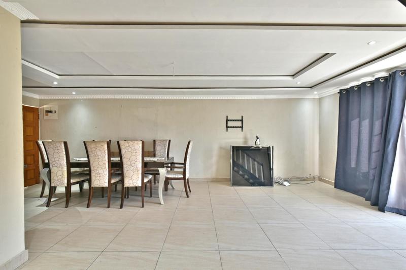 3 Bedroom Property for Sale in Sonneglans Gauteng