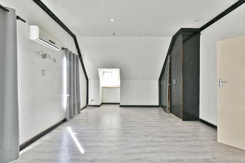 3 Bedroom Property for Sale in Sonneglans Gauteng