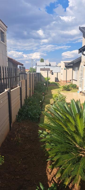 3 Bedroom Property for Sale in Ennerdale Gauteng