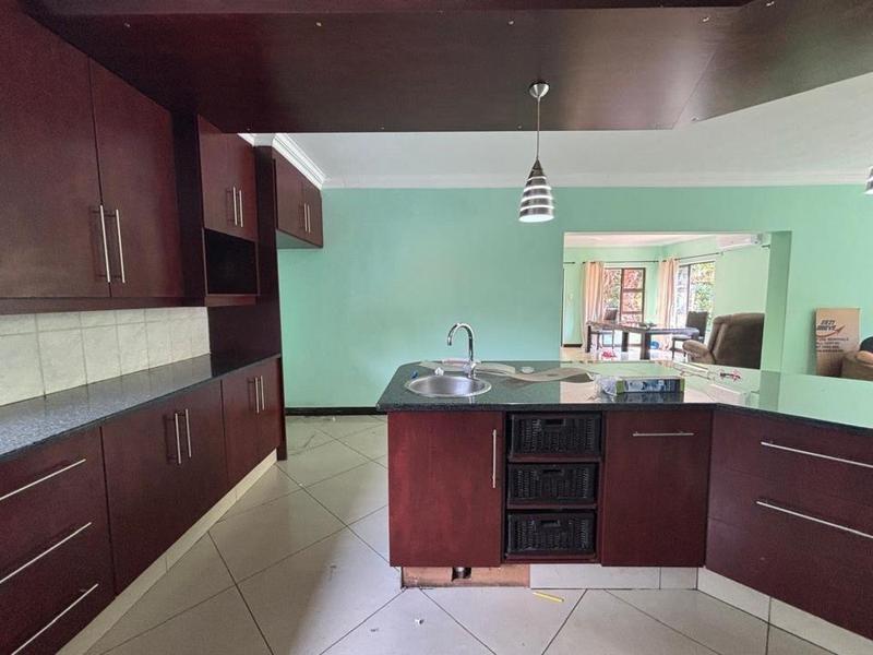 To Let 7 Bedroom Property for Rent in Pretoria North Gauteng