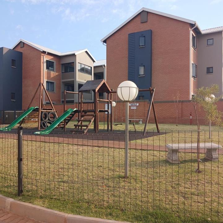 To Let 2 Bedroom Property for Rent in Pretoria North Gauteng