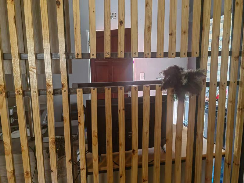 5 Bedroom Property for Sale in Riverside View Gauteng