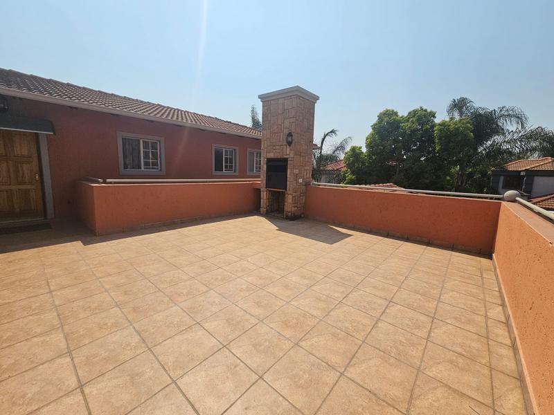 3 Bedroom Property for Sale in Glen Marais Gauteng