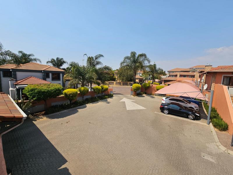 3 Bedroom Property for Sale in Glen Marais Gauteng