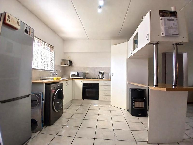 2 Bedroom Property for Sale in Winchester Hills Gauteng