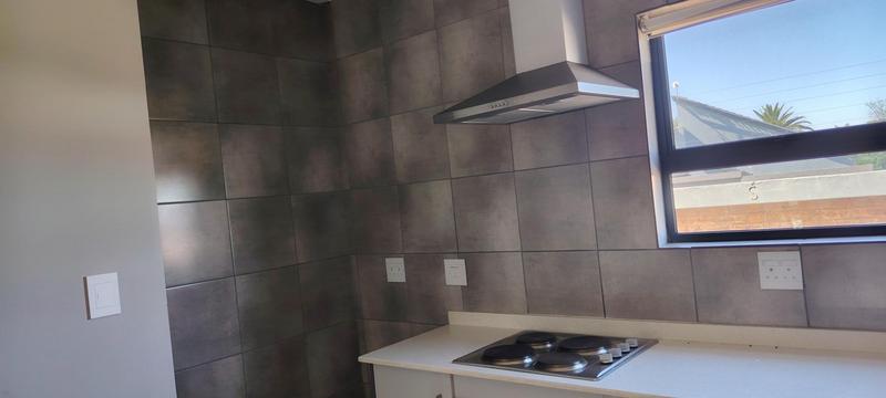 1 Bedroom Property for Sale in Groblerpark Gauteng