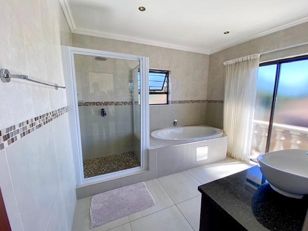 3 Bedroom Property for Sale in Ruimsig Gauteng