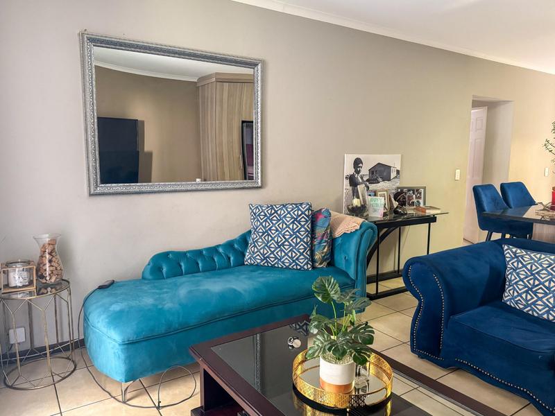 3 Bedroom Property for Sale in Ruimsig Gauteng