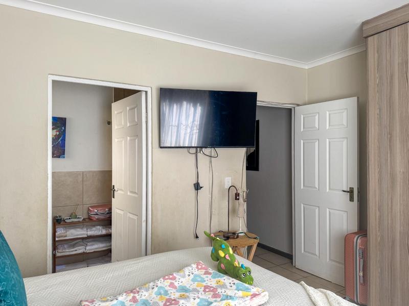3 Bedroom Property for Sale in Ruimsig Gauteng