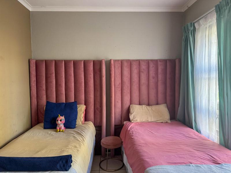 3 Bedroom Property for Sale in Ruimsig Gauteng