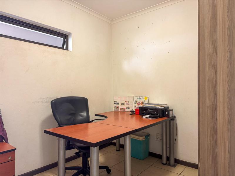3 Bedroom Property for Sale in Ruimsig Gauteng