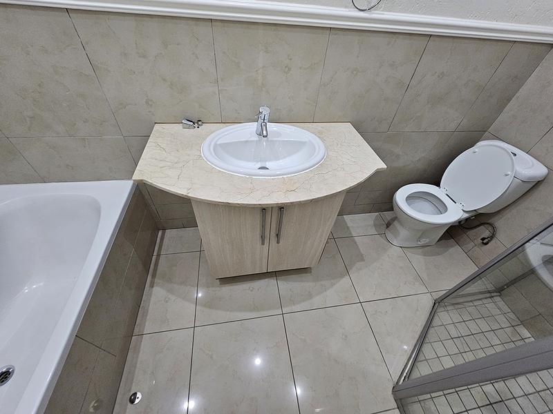 To Let 2 Bedroom Property for Rent in Morningside Gauteng