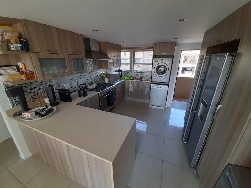 To Let 2 Bedroom Property for Rent in Strathavon Gauteng