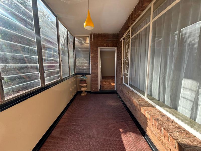 2 Bedroom Property for Sale in Florida Gauteng