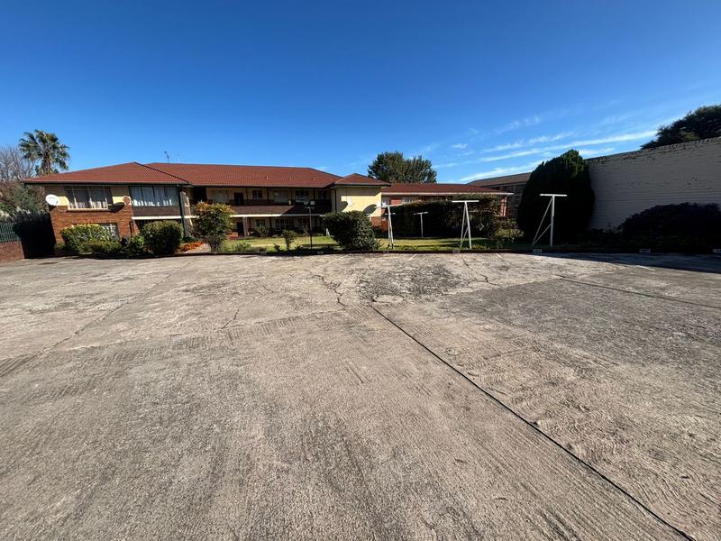 2 Bedroom Property for Sale in Florida Gauteng