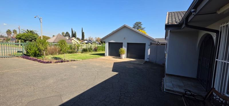 3 Bedroom Property for Sale in Arcon Park Gauteng