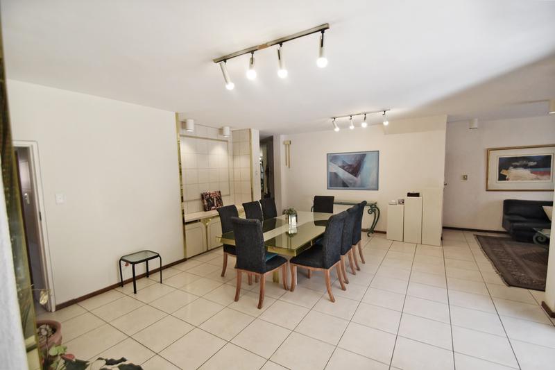4 Bedroom Property for Sale in Senderwood Gauteng