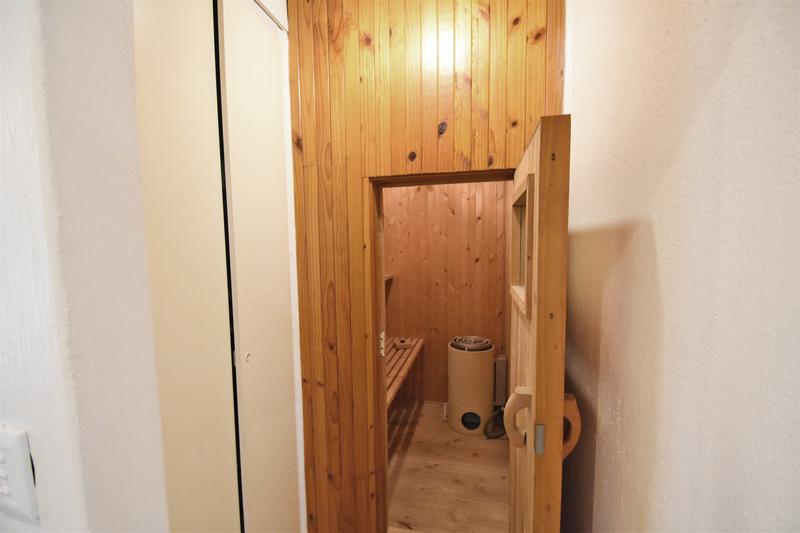 4 Bedroom Property for Sale in Senderwood Gauteng