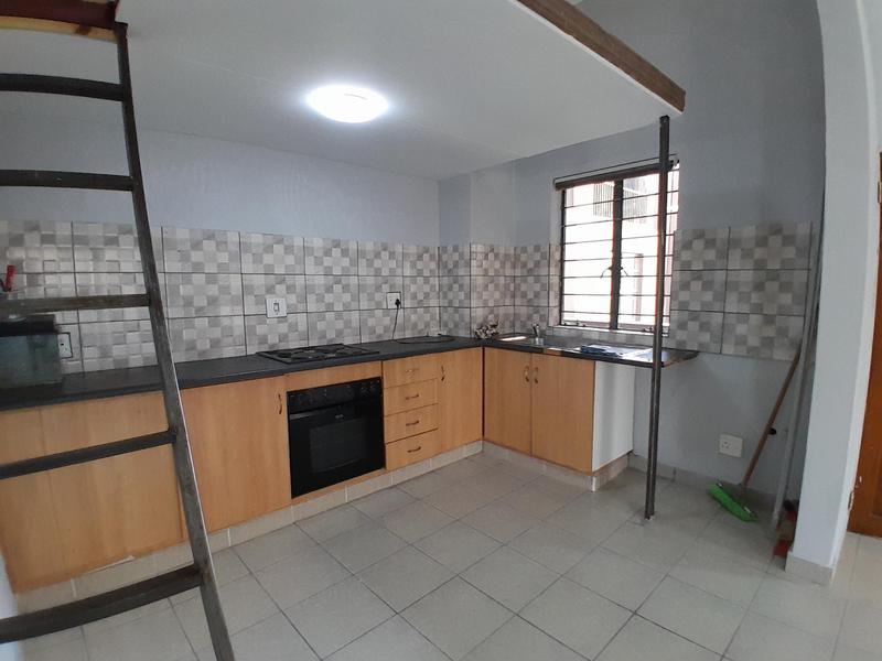 1 Bedroom Property for Sale in Eldo Lakes Estate Gauteng