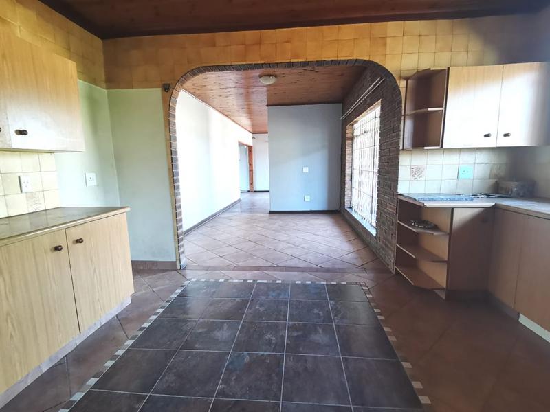 To Let 3 Bedroom Property for Rent in Nimrodpark Gauteng
