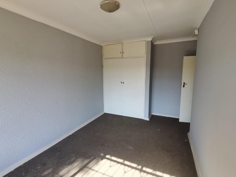 To Let 3 Bedroom Property for Rent in Nimrodpark Gauteng