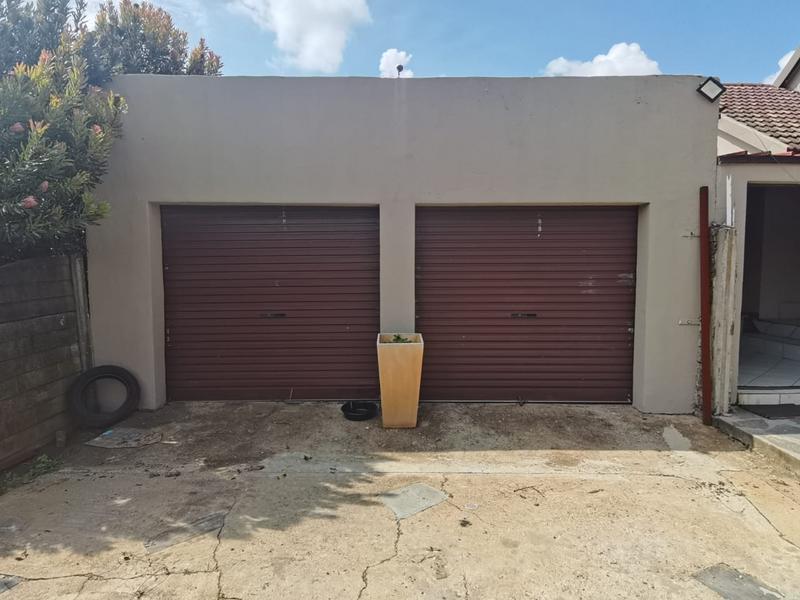 To Let 3 Bedroom Property for Rent in Nimrodpark Gauteng