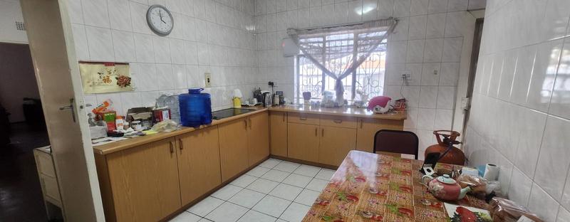 3 Bedroom Property for Sale in Cyrildene Gauteng