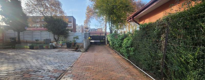 3 Bedroom Property for Sale in Cyrildene Gauteng