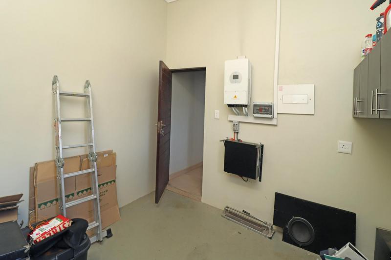 5 Bedroom Property for Sale in Midstream Estate Gauteng