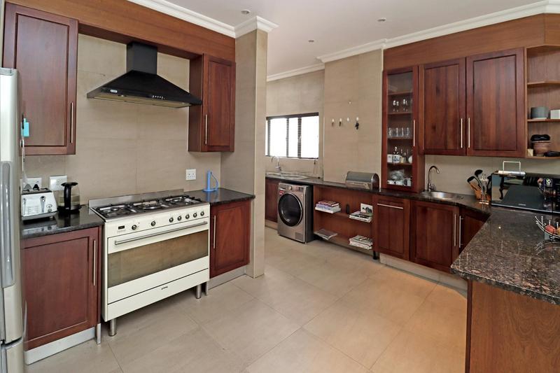 5 Bedroom Property for Sale in Midstream Estate Gauteng