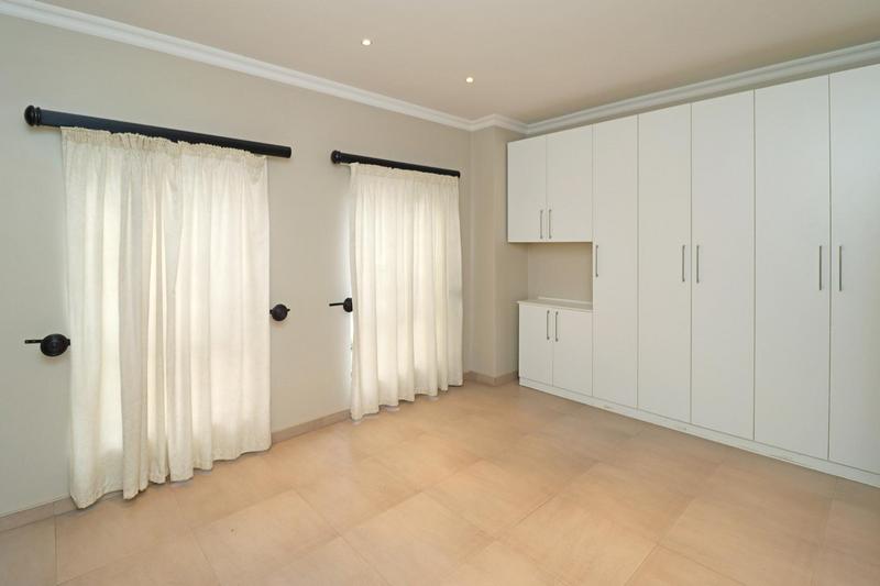 5 Bedroom Property for Sale in Midstream Estate Gauteng