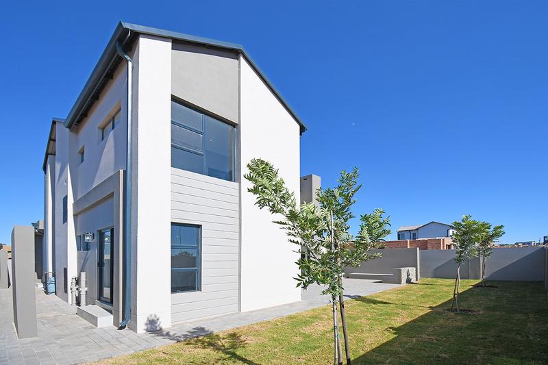 4 Bedroom Property for Sale in Fountainbrook Estate Gauteng