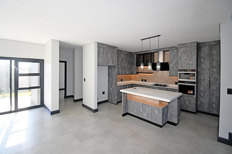 4 Bedroom Property for Sale in Fountainbrook Estate Gauteng
