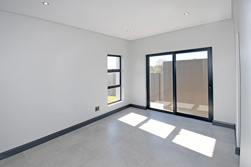 4 Bedroom Property for Sale in Fountainbrook Estate Gauteng