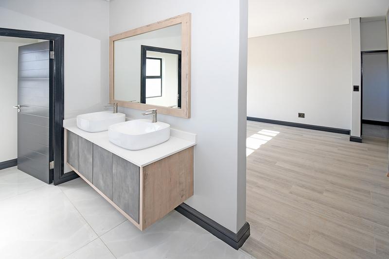 4 Bedroom Property for Sale in Fountainbrook Estate Gauteng