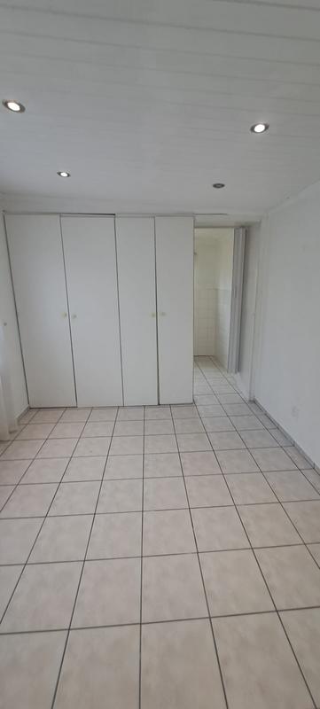 To Let 1 Bedroom Property for Rent in Klippoortjie Gauteng