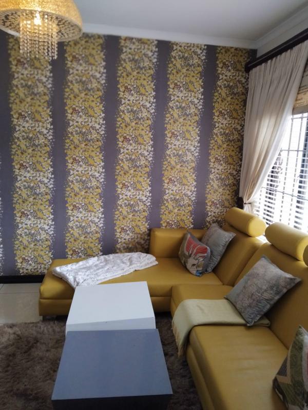 7 Bedroom Property for Sale in Cyrildene Gauteng