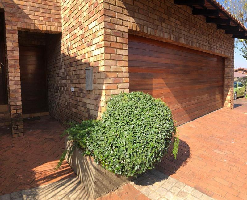 To Let 3 Bedroom Property for Rent in Eastleigh Ridge Gauteng