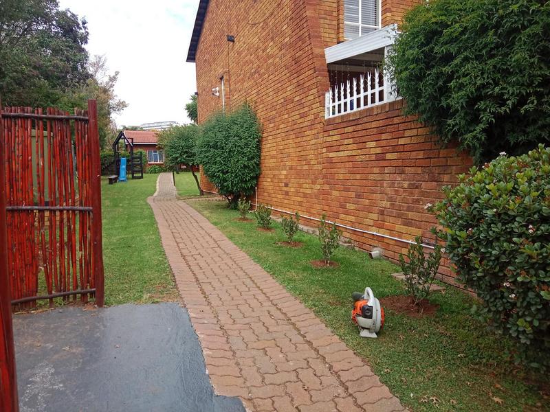 3 Bedroom Property for Sale in Bedford Gardens Gauteng