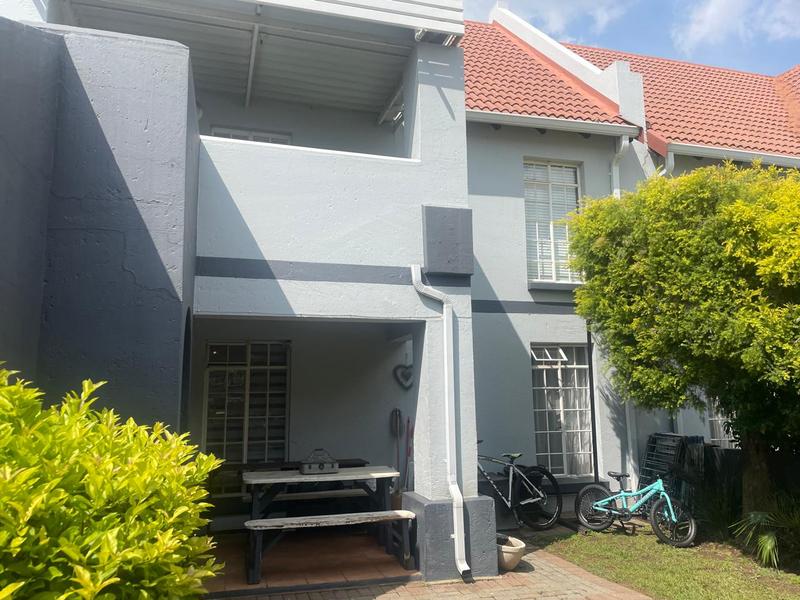 2 Bedroom Property for Sale in Eden Glen Gauteng