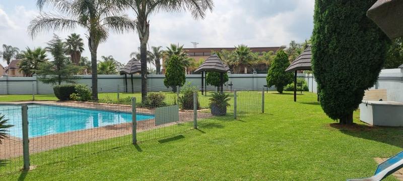 2 Bedroom Property for Sale in Eden Glen Gauteng