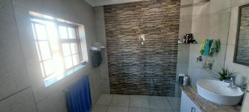 4 Bedroom Property for Sale in Primrose Gauteng