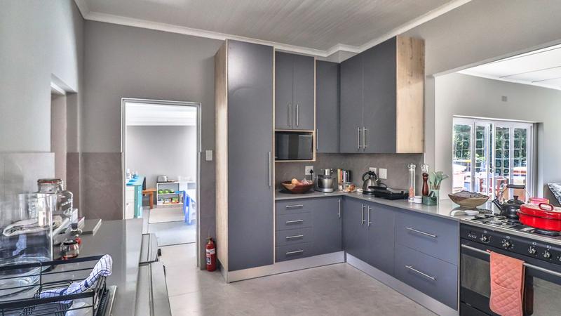 4 Bedroom Property for Sale in Atholl Gauteng