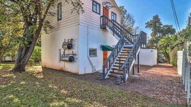 4 Bedroom Property for Sale in Atholl Gauteng