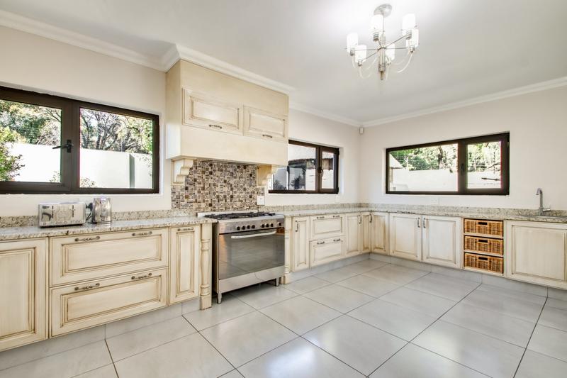 To Let 5 Bedroom Property for Rent in Morningside Gauteng