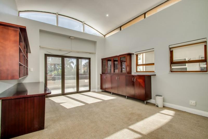 To Let 5 Bedroom Property for Rent in Morningside Gauteng