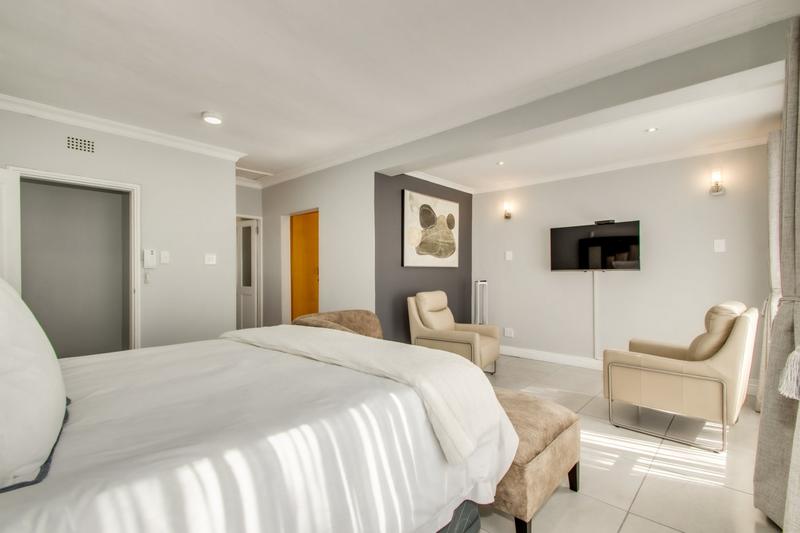 To Let 5 Bedroom Property for Rent in Morningside Gauteng