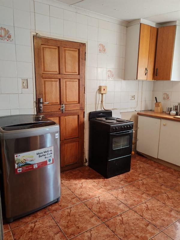 2 Bedroom Property for Sale in Lenasia Gauteng